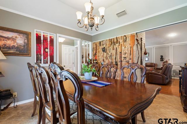 10768 Harvestwood Dr, Tyler, TX 75703