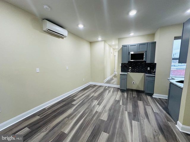 2558 N 17TH ST, Philadelphia, PA 19132