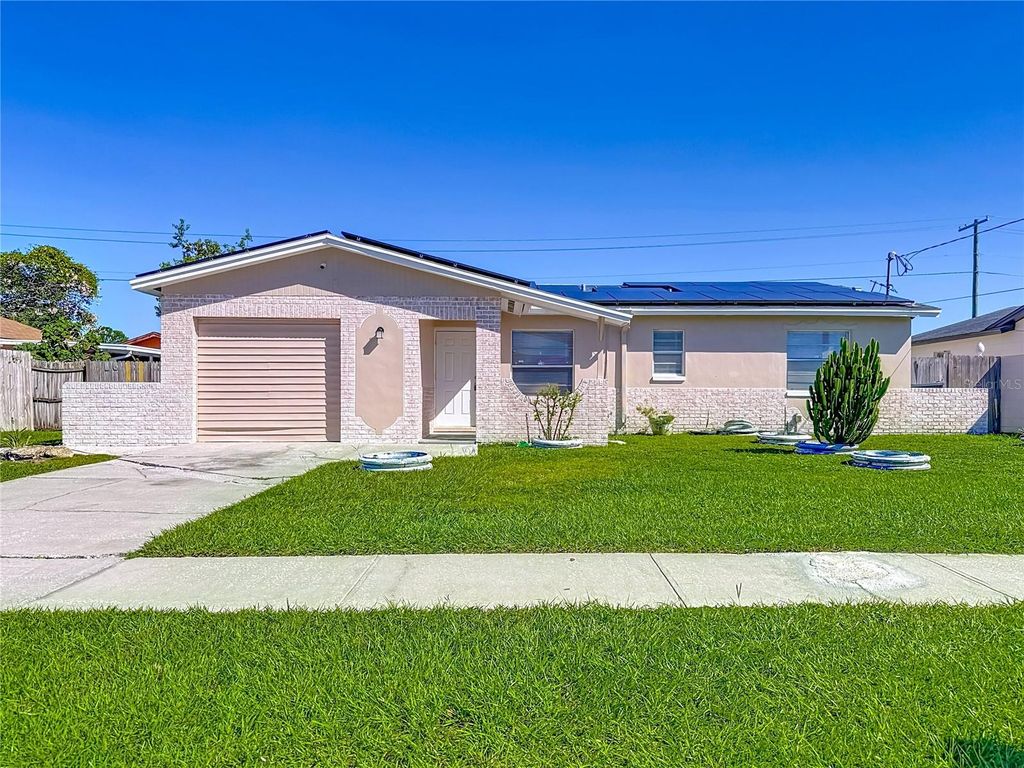 6419 W PARIS STREET, Tampa, FL 33634