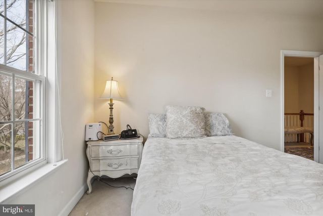 310 GARDEN VIEW SQ, Rockville, MD 20850