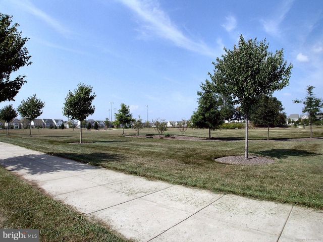 310 GARDEN VIEW SQ, Rockville, MD 20850