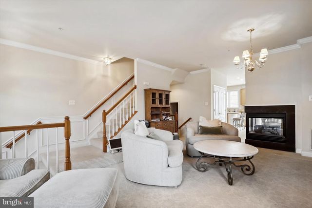 310 GARDEN VIEW SQ, Rockville, MD 20850