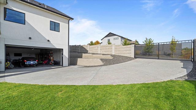 400 Piper Street, Richland, WA 99352