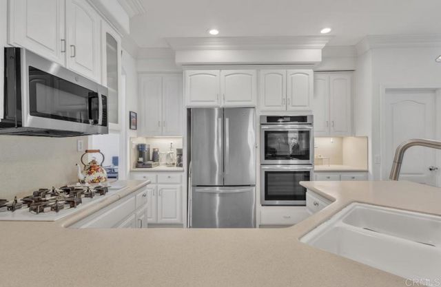 2613 Santa Barbara Court, Chula Vista, CA 91914