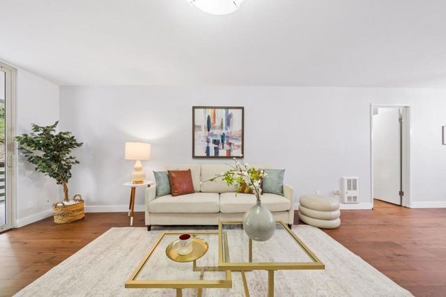 349 Philip Drive 106, Daly City, CA 94015