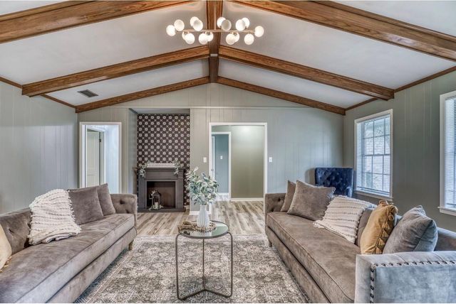 605 Clearspring Drive, Brenham, TX 77833
