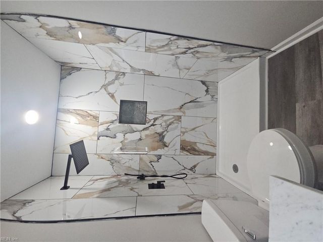 1010 27th ST, Newport News, VA 23607