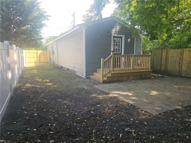 1010 27th ST, Newport News, VA 23607