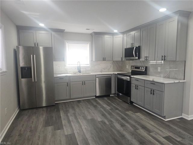 1010 27th ST, Newport News, VA 23607