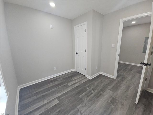 1010 27th ST, Newport News, VA 23607