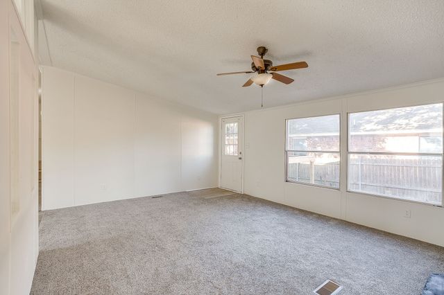 317 6th Street, Joshua, TX 76058