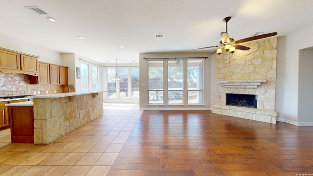 3707 Blackstone, San Antonio, TX 78259