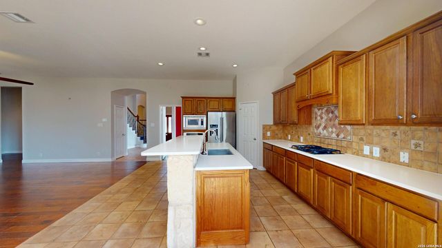 3707 Blackstone, San Antonio, TX 78259