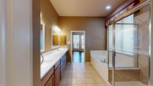 3707 Blackstone, San Antonio, TX 78259