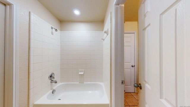 3707 Blackstone, San Antonio, TX 78259