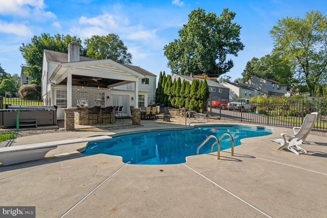 416 STUART LN, Ambler, PA 19002