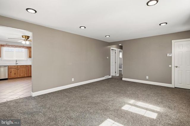 416 STUART LN, Ambler, PA 19002