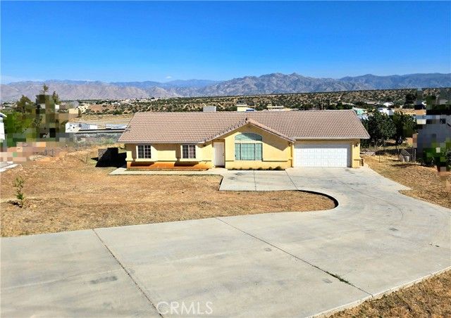 7187 Dalscote, Hesperia, CA 92345