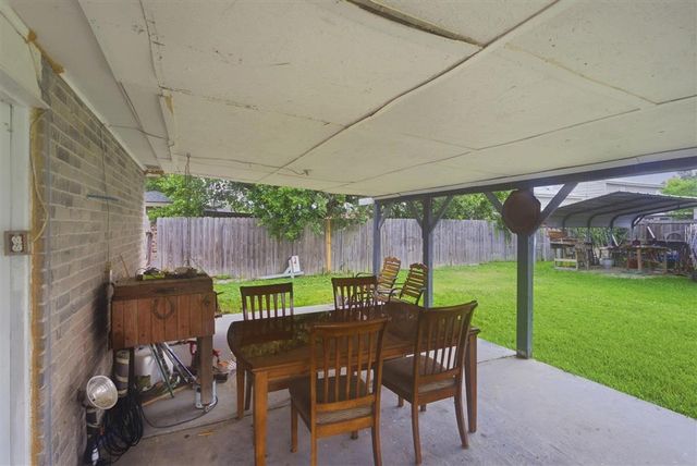 1734 Myrtle Street, Westlake, LA 70669