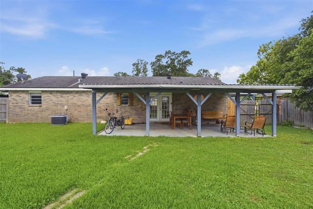 1734 Myrtle Street, Westlake, LA 70669