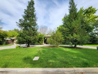6672 N Woodson Avenue, Fresno, CA 93711