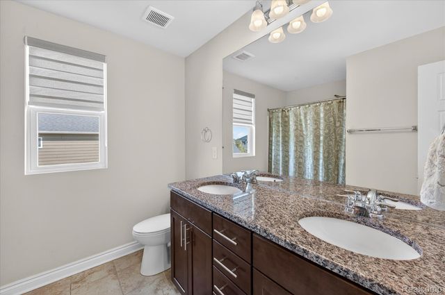 2942 Montgomery Circle, Commerce Charter Township, MI 48390