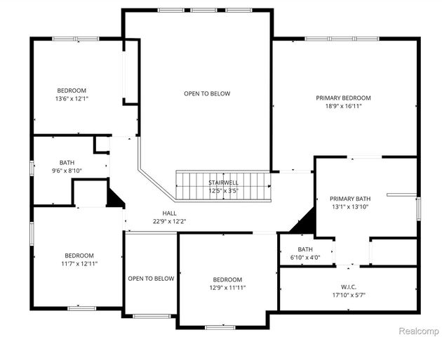 2942 Montgomery Circle, Commerce Charter Township, MI 48390