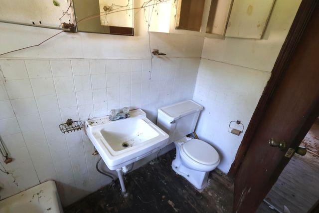 1285 E East Main Street, Dorchester, SC 29437