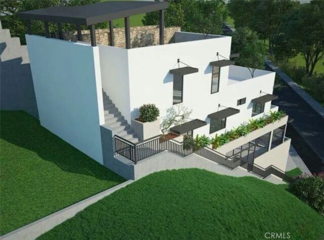 4525 Ensenada, Woodland Hills, CA 91307