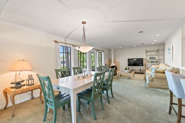 158 Enchanted Drive, Enchanted Oaks, TX 75156