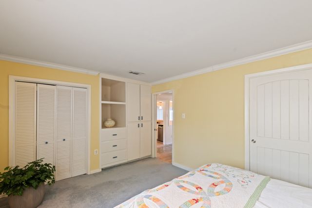 158 Enchanted Drive, Enchanted Oaks, TX 75156