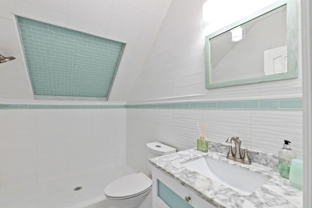 158 Enchanted Drive, Enchanted Oaks, TX 75156