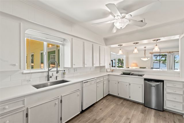 158 Enchanted Drive, Enchanted Oaks, TX 75156