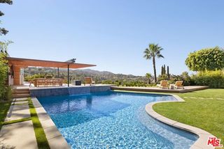 3565 Crownridge Drive, Sherman Oaks, CA 91403