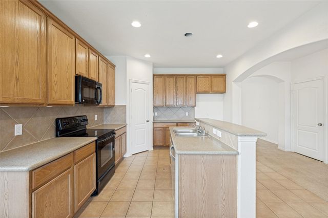2856 Evening Mist Drive, Little Elm, TX 75068