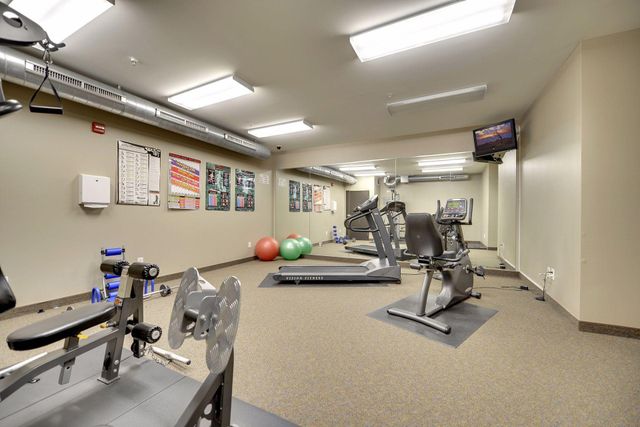 15 E Franklin Avenue 322, Minneapolis, MN 55404