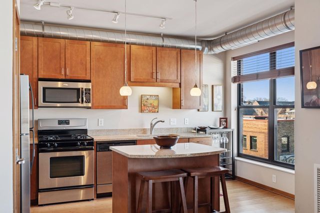 15 E Franklin Avenue 322, Minneapolis, MN 55404