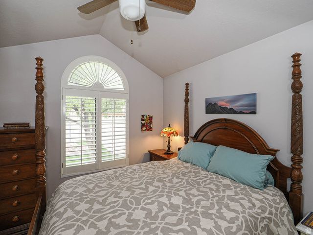 4763 S CASTLE RIDGE DR, Millcreek, UT 84117