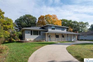 1810 Mary Lane, North Mankato, MN 56003