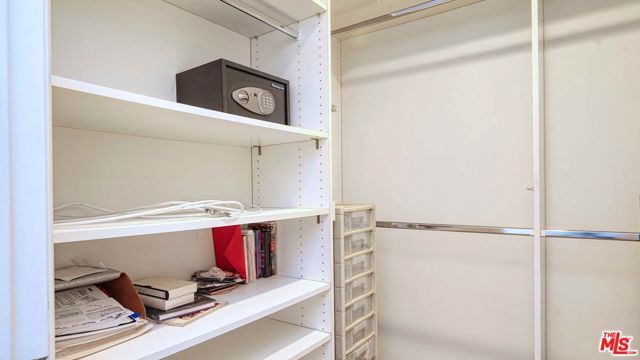 10724 Wilshire Boulevard 305, Los Angeles, CA 90024