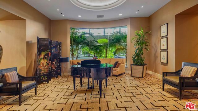 10724 Wilshire Boulevard 305, Los Angeles, CA 90024