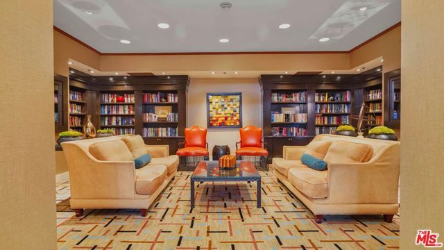 10724 Wilshire Boulevard 305, Los Angeles, CA 90024