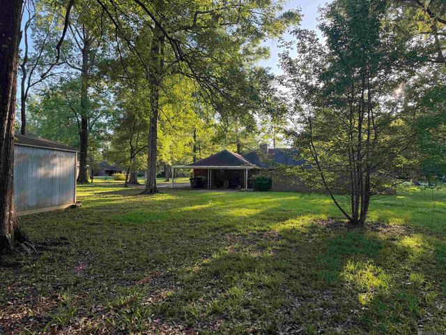 5238 Lesage Dr, Greenwell Springs, LA 70739