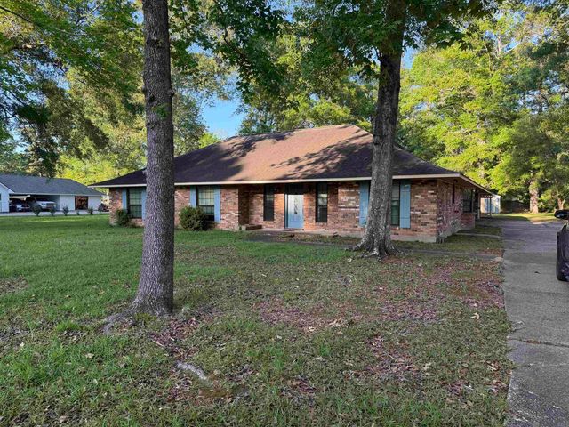5238 Lesage Dr, Greenwell Springs, LA 70739