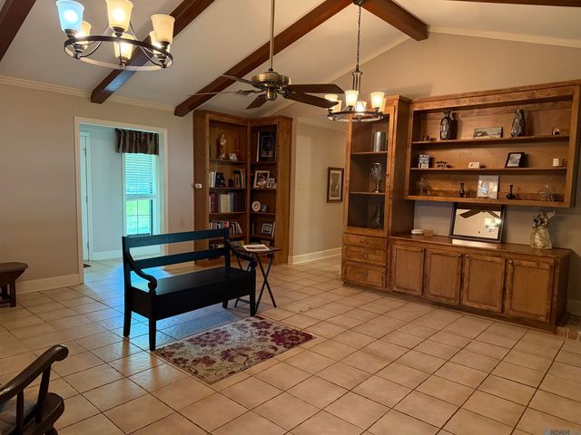 5238 Lesage Dr, Greenwell Springs, LA 70739