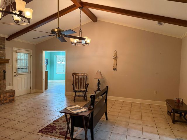 5238 Lesage Dr, Greenwell Springs, LA 70739