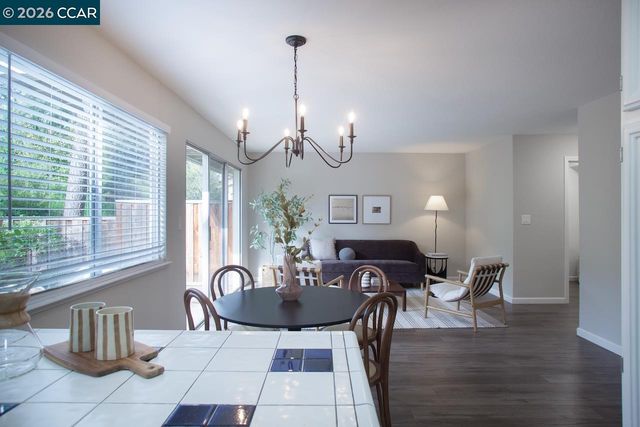 2257 Gladwin Dr, Walnut Creek, CA 94596