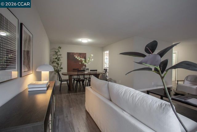 2257 Gladwin Dr, Walnut Creek, CA 94596