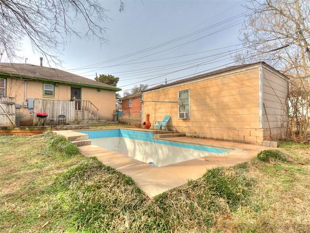 605 NW 54th Street, Oklahoma City, OK 73118