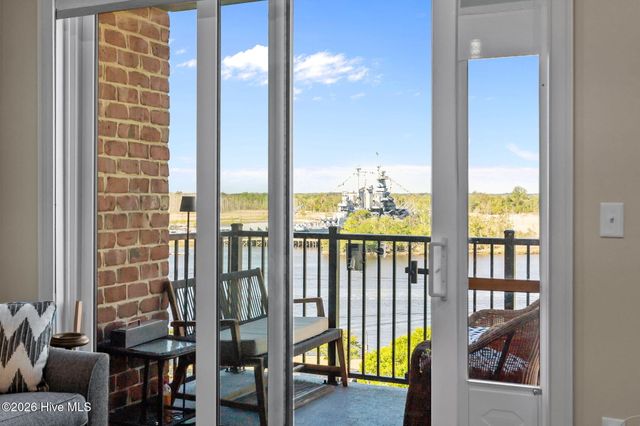 10 Grace Street Apt 604, Wilmington, NC 28401